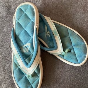 nike memory foam slippers